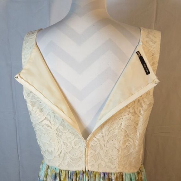 Maurices Sleeveless Lace Floral Dress - Picture 4 of 8